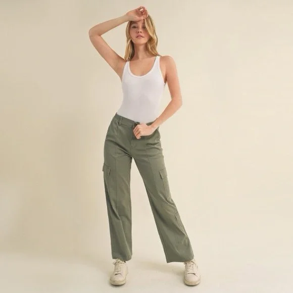 (75275-WHT) RIBBED DEEP SCOOP NECK TANK BODYSUIT TOP TEE - Picture 4 of 5